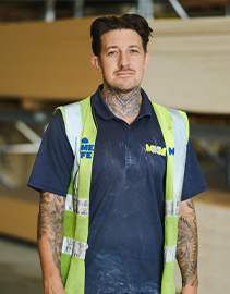 Yard Assistant headshot image