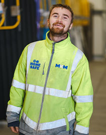 Yard Assistant headshot image
