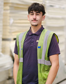 Yard Assistant headshot image