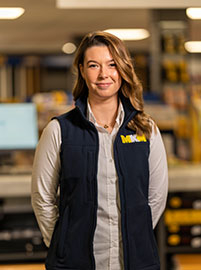 Senior Salesperson headshot image