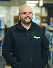 Salesperson headshot image