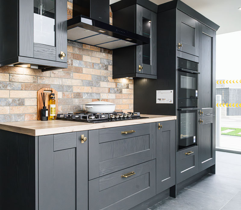 edinburgh fort kinnaird_showroom_kitchen_024_1998