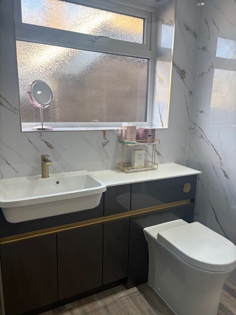 mkm_home_grimsby_customer_image_6