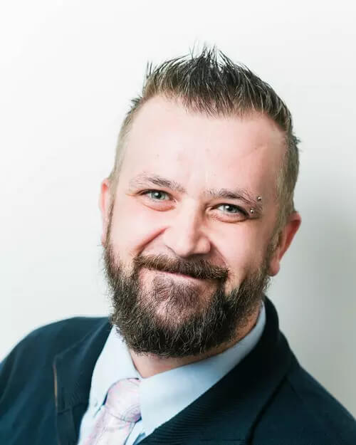 Sales Supervisor headshot image