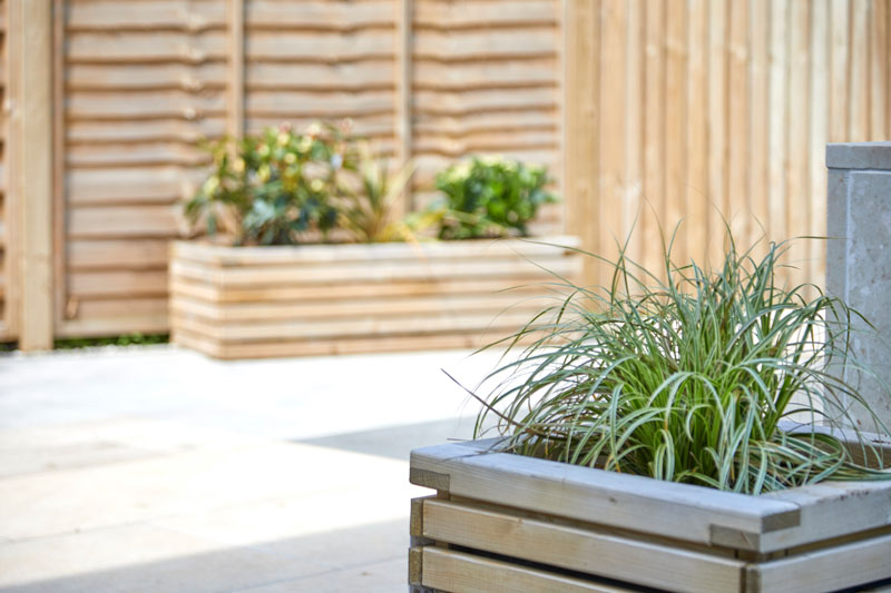 png york_landscaping_display_03
