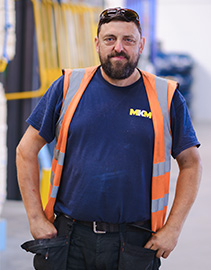 Yard Assistant headshot image