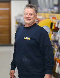 Sales Advisor headshot image