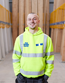 Yard Assistant headshot image