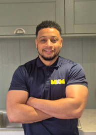 Senior Sales headshot image