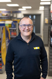 Senior Sales headshot image