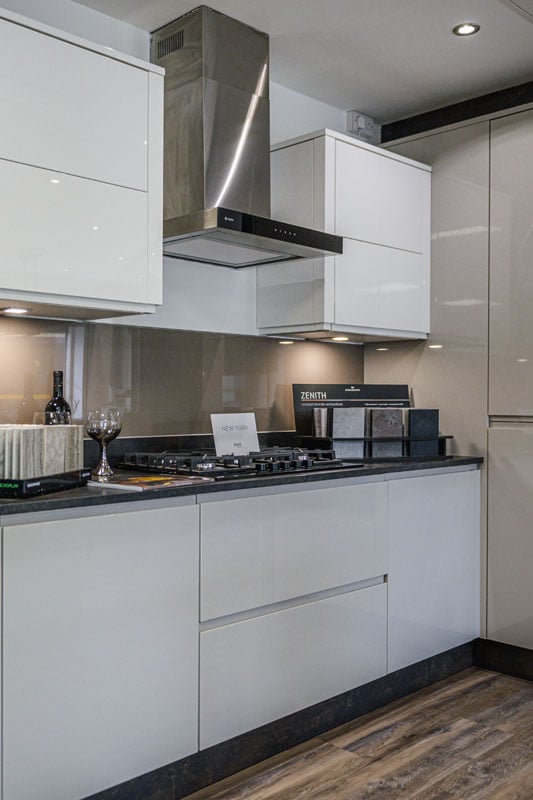 bury_showroom_kitchen_004_0223