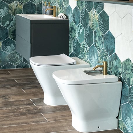 bathroom image 3
