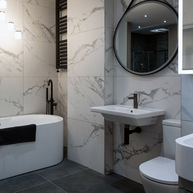 newbury_showroom_bathroom 9