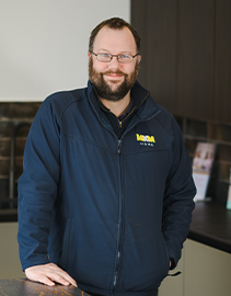 Kitchen Designer headshot image