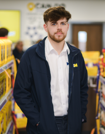 Senior Sales headshot image