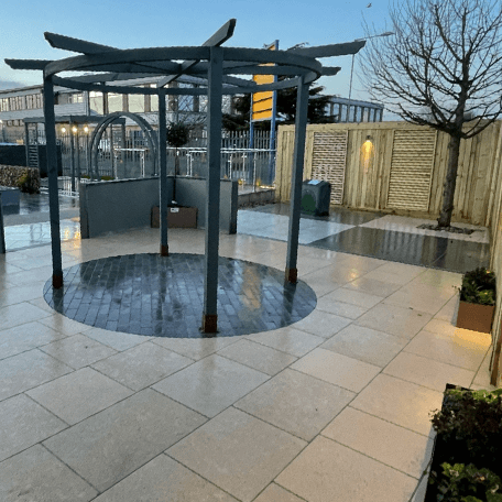 norwich landscaping display 2 426 x 426px