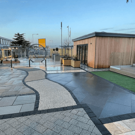 norwich landscaping display 3 426 x 426px