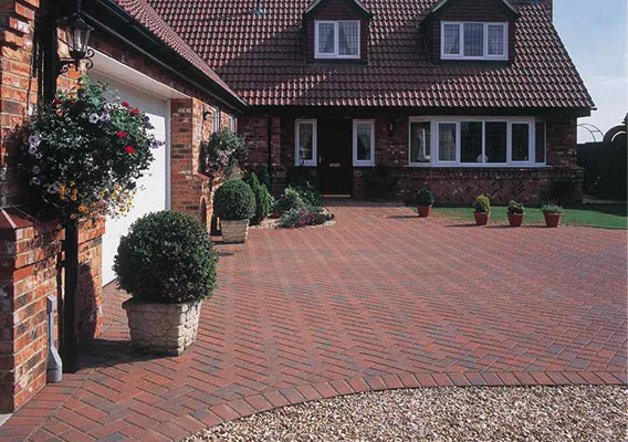 Landscaping projects with top-notch materials from MKM Louth